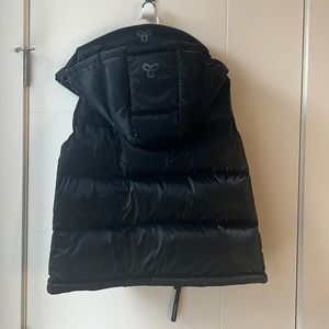 Aritzia Wet look superfpuff vest